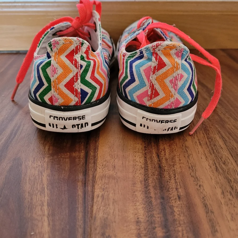 Converse Unisex Low Cut All Star Chevron Chuck Taylors